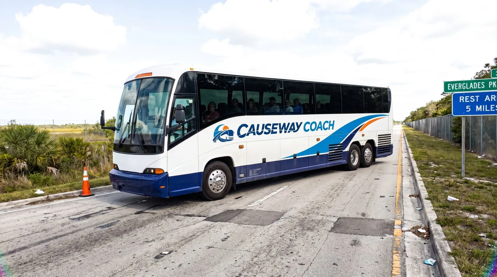 Causeway Coach motorcoach departing Fort Myers for a Port Everglades cruise sailing